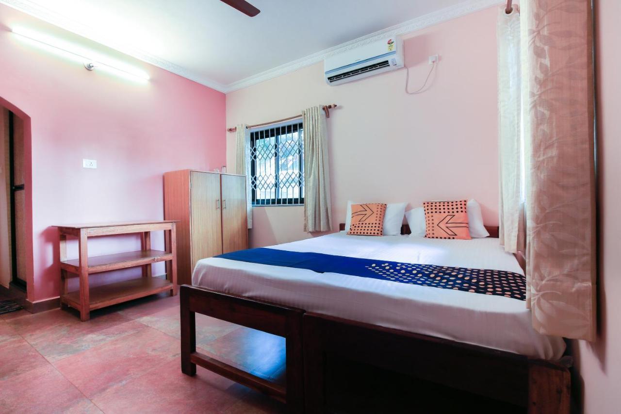 Gods Gift Guesthouse Arambol Exterior foto