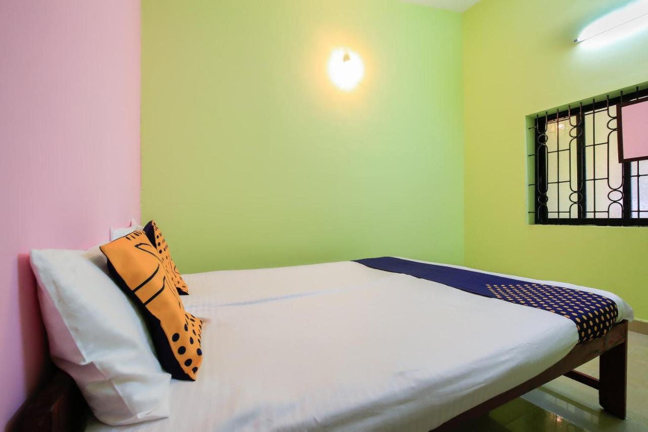 Gods Gift Guesthouse Arambol Exterior foto