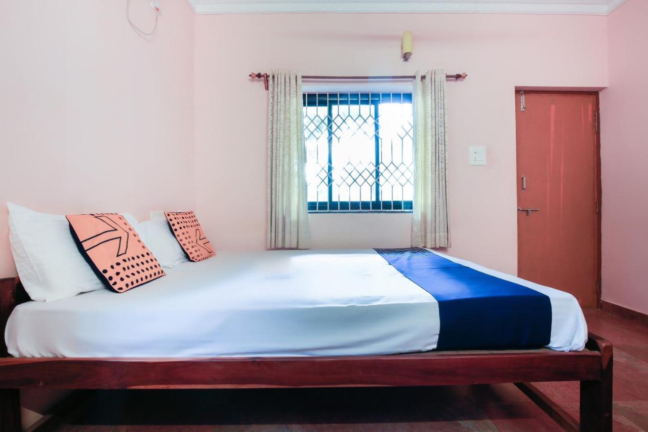 Gods Gift Guesthouse Arambol Exterior foto
