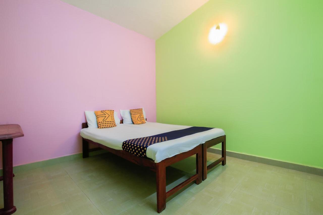 Gods Gift Guesthouse Arambol Exterior foto