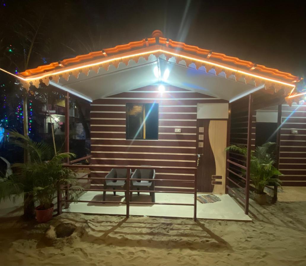 Gods Gift Guesthouse Arambol Exterior foto